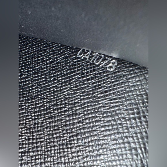 Louis Vuitton Desk Agenda Cover/Notebook Cover - GM/Large Size - Picture 13 of 13